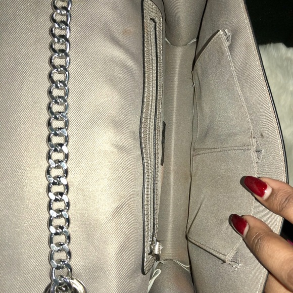 Silver Mossimo evening bag - Picture 5 of 5
